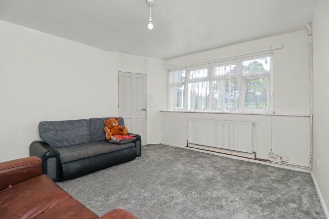69 Chepstow Road, Bloxwich, Walsall, West Midlands, WS3 2ND 2