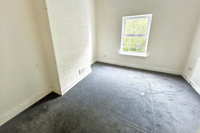 5 Sandwell Street, Walsall, West Midlands, WS1 3DR 4