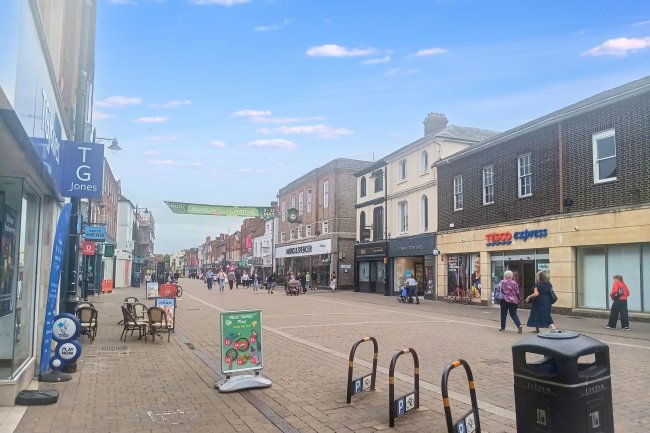 21 Northbrook Street, Newbury, RG14 1DJ 8