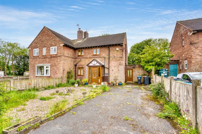 12 Moss Drive, Manley, Frodsham, Cheshire, WA6 9JJ 2