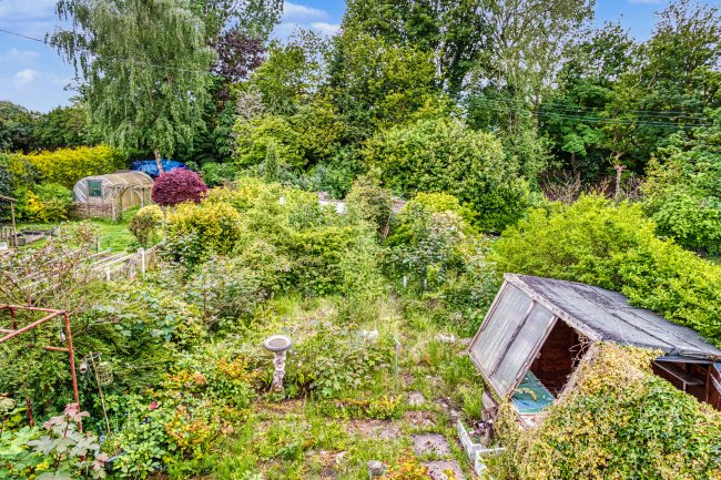 12 Moss Drive, Manley, Frodsham, Cheshire, WA6 9JJ 2