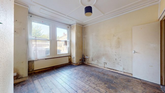 Flat 1, 92 Bollo Lane, Chiswick, London, W4 5LX 4
