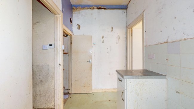 Flat 1, 92 Bollo Lane, Chiswick, London, W4 5LX 4