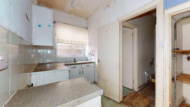 Flat 1, 92 Bollo Lane, Chiswick, London, W4 5LX 4