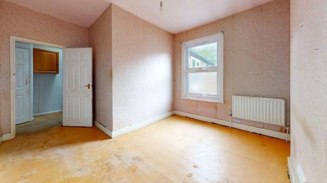 Flat B, 158 Leahurst Road, Hither Green, London, SE13 5NL 4