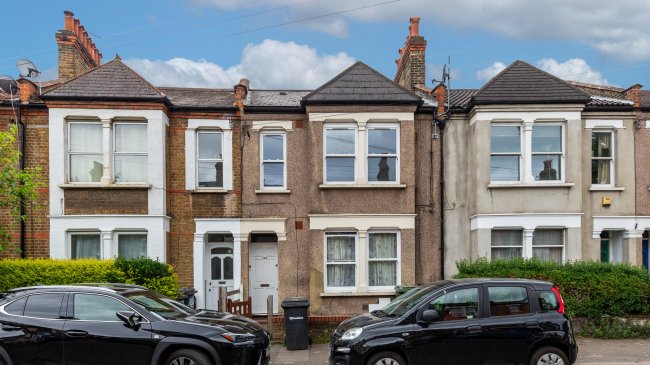 Flat B, 158 Leahurst Road, Hither Green, London, SE13 5NL 4