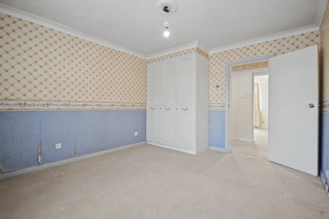 Flat 1, Forest House, 1 Russell Cotes Road, Bournemouth, BH1 3UA 2