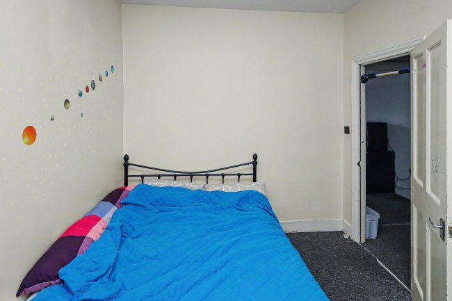 38 St Olaves Road, East Ham, London E6 2PA 1