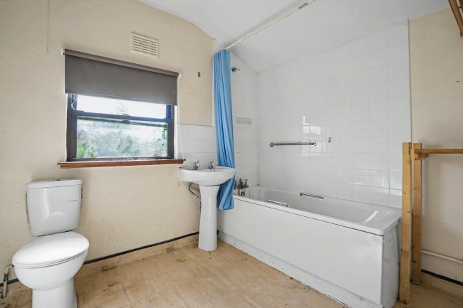 11 Ladas Road, West Norwood, London, SE27 0UP 5