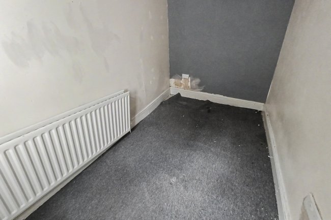 239 Meltham Road, Netherton, Huddersfield, HD4 7HL 10