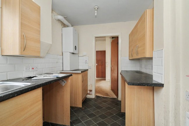 6 Montrose Avenue, Wallasey, Merseyside, CH44 7BT 8