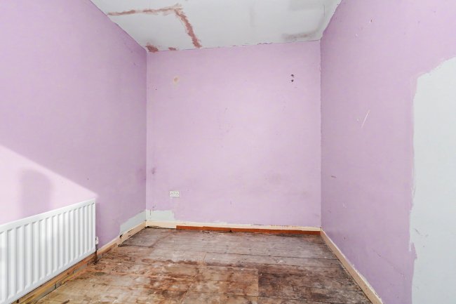 6 Montrose Avenue, Wallasey, Merseyside, CH44 7BT 8