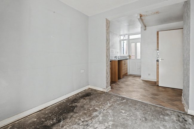 27 Grange Street, Liverpool, L6 4AY 10