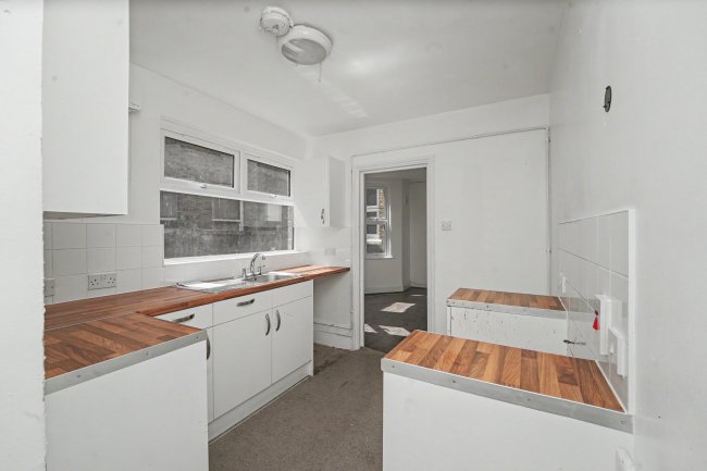 Flat A, 137 Trundleys Road, Deptford, London, SE8 5JQ 6
