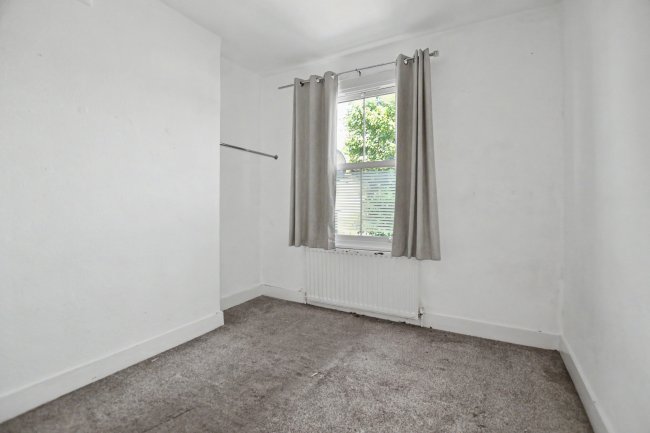 Flat B, 130 Poplar Road, Herne Hill, London, SE24 0BP 3