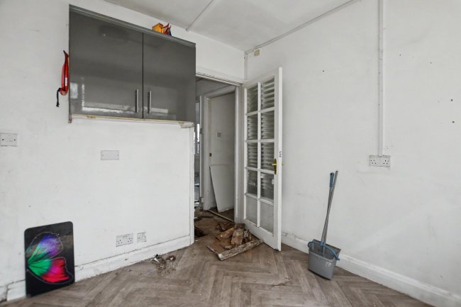 82 Holly Hill Road, Lessness Heath, Erith DA8 1QD 1