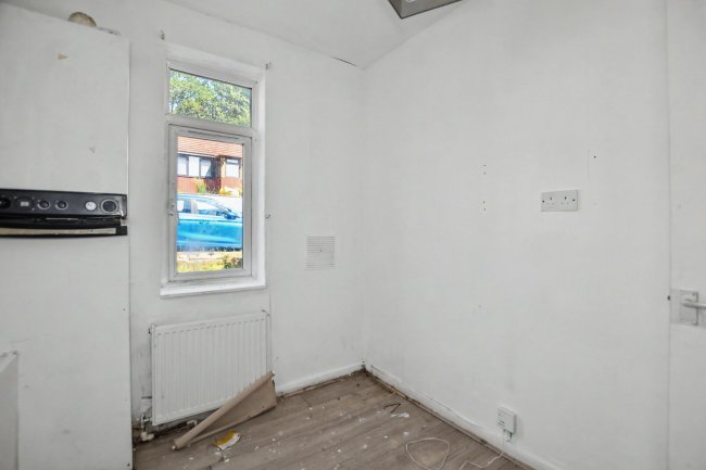 82 Holly Hill Road, Lessness Heath, Erith DA8 1QD 1