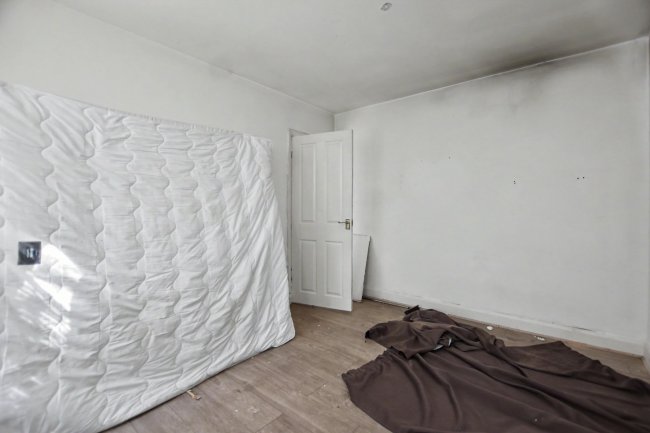 82 Holly Hill Road, Lessness Heath, Erith DA8 1QD 1