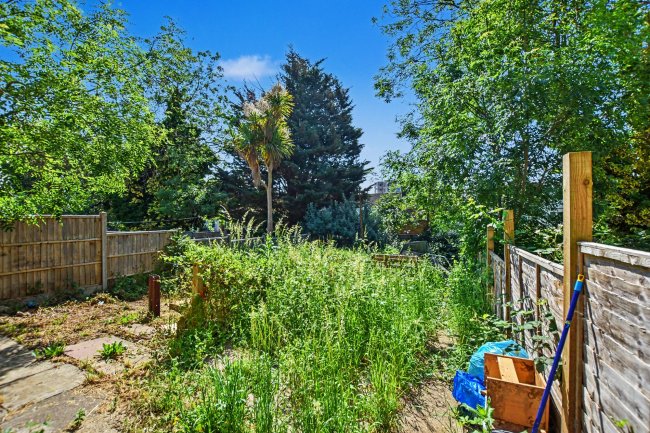 82 Holly Hill Road, Lessness Heath, Erith DA8 1QD 1