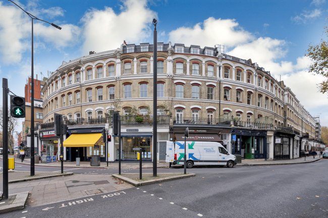 Flat 1a, 239 Earls Court Road, Earls Court, London, SW5 9AH 9