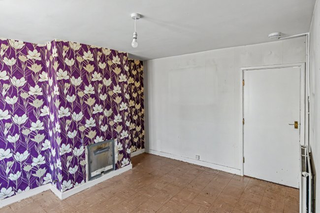 23 The Causeway, Chippenham, Wiltshire, SN15 3DB 9