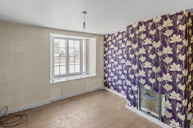 23 The Causeway, Chippenham, Wiltshire, SN15 3DB 9
