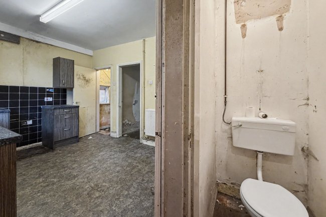 91 Chatsworth Road, Stretford M32 9QD 3