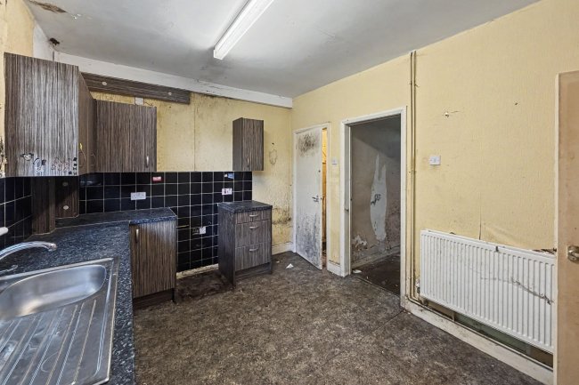 91 Chatsworth Road, Stretford M32 9QD 3