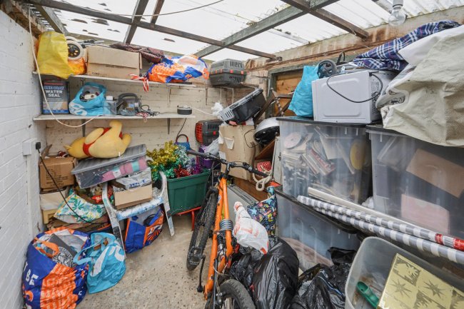 15 Ely Road, Littleport, Ely, Cambridgeshire, CB6 1HG 9