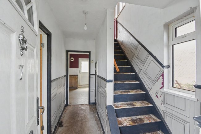 7 Lipscombe Rise, Alton, GU34 2HR 1