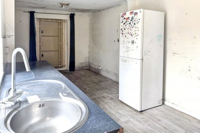 Flat 2, 65 Bayford Road, Littlehampton, BN17 5HN 3
