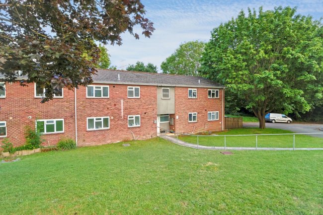 40 Broadwey Close, Weymouth, DT3 5PH 9