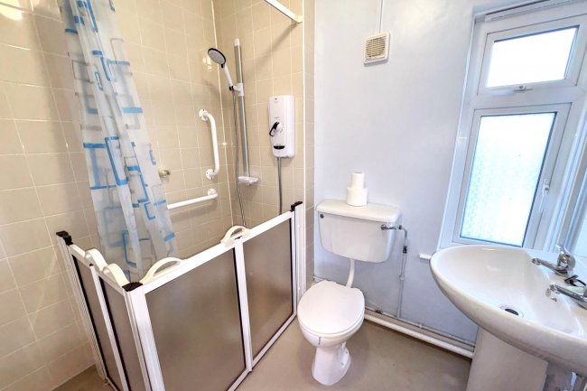 14 Trezela Road, Penzance, Cornwall, TR18 2RU 2