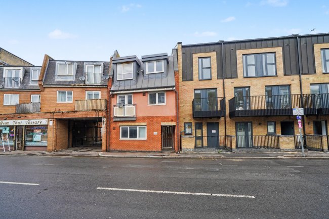Flat 5, Lapidge House, 5 Coombe Road, Kingston upon Thames, Surrey, KT2 7AB 8