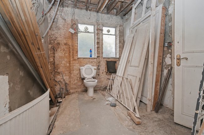 39 Eaton Mews South, Belgravia, London, SW1W 9HR 7