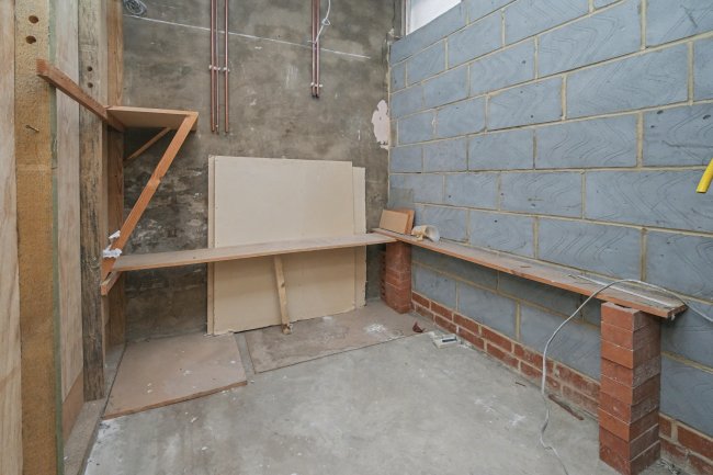 39 Eaton Mews South, Belgravia, London, SW1W 9HR 7