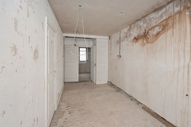 39 Eaton Mews South, Belgravia, London, SW1W 9HR 7