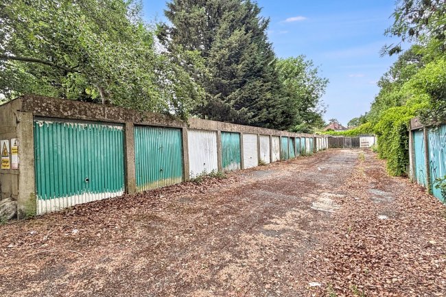 Garages 2-49, Shawley Crescent, Tattenham Corner, Epsom, Surrey, KT18 5PQ 7