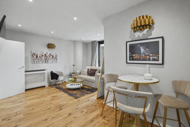 Flat 662 Point West, 116 Cromwell Road, Kensington And Chelsea, London, SW7 4XF 9