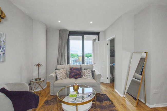 Flat 662 Point West, 116 Cromwell Road, Kensington And Chelsea, London, SW7 4XF 9