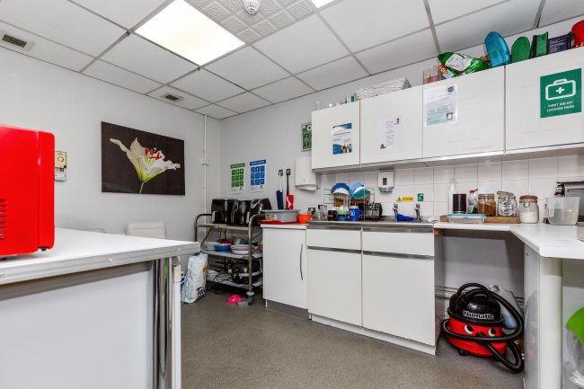 1 Graylands Gateway, Langhurst Wood Road, Graylands, Horsham RH12 4QD 8