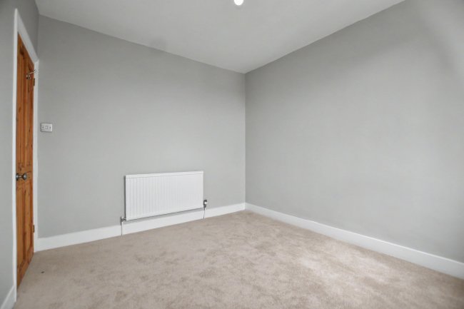 4 Cheltenham Road, Nunhead, London, SE15 3AQ 6