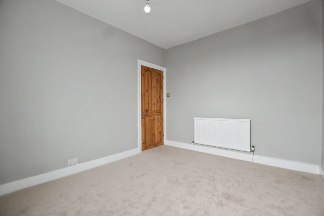4 Cheltenham Road, Nunhead, London, SE15 3AQ 6