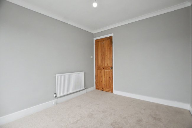4 Cheltenham Road, Nunhead, London, SE15 3AQ 6