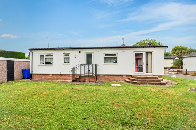 39A Shepherds Grove Park, Stanton, Suffolk IP31 2AZ 1