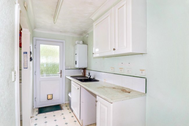 39A Shepherds Grove Park, Stanton, Suffolk IP31 2AZ 1