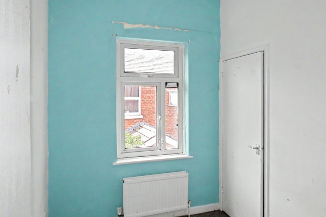 31 Lowndes Street, Preston, Lancashire, PR1 7XS 2