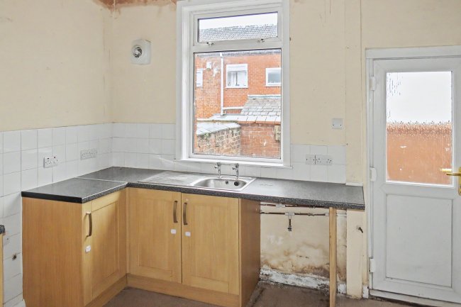 9 Wright Street, Chorley, Lancashire, PR6 0SJ 10