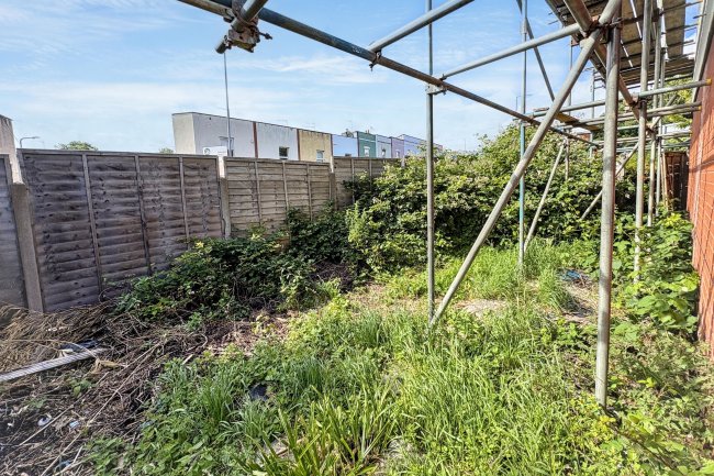 85 St. Johns Lane, Bedminster, Bristol, BS3 5AB 7