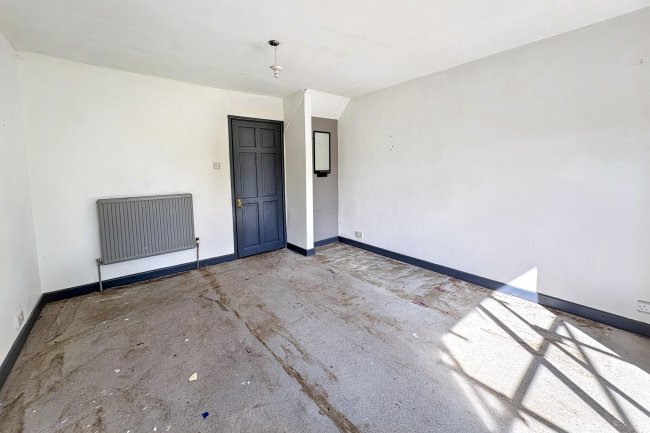85 St. Johns Lane, Bedminster, Bristol, BS3 5AB 7